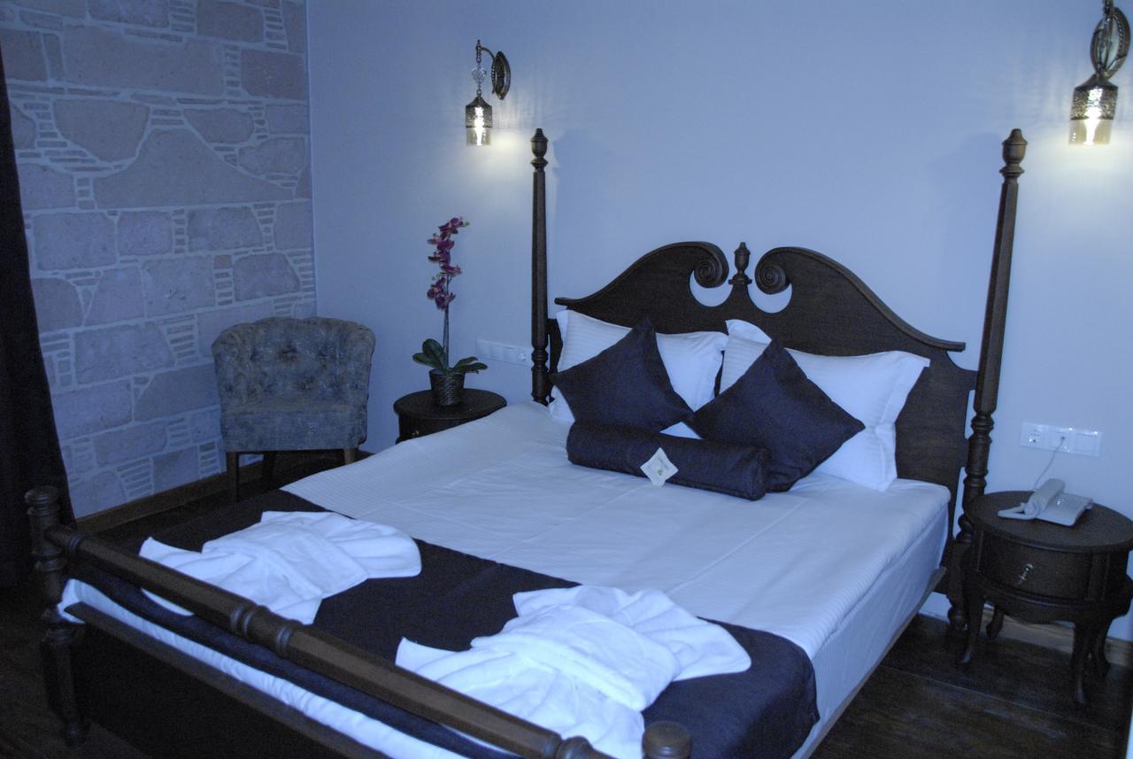 Orchis Hotel