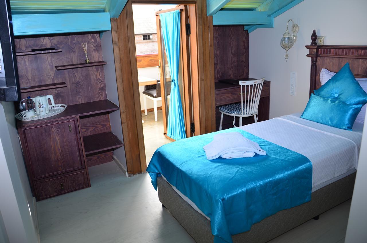 Orchis Hotel *